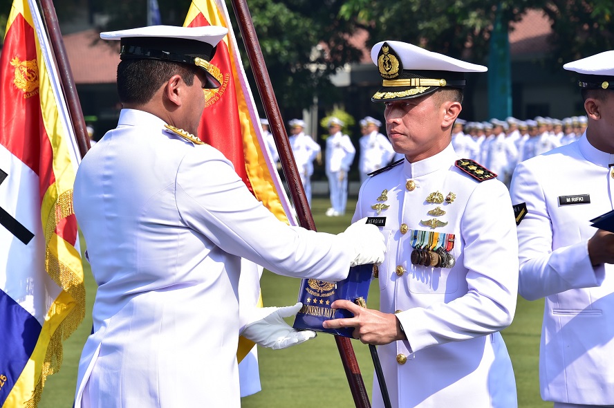 Letkol Marinir Verdian Harumkan Pasmar 1 di Perayaan 80 Tahun TNI AL