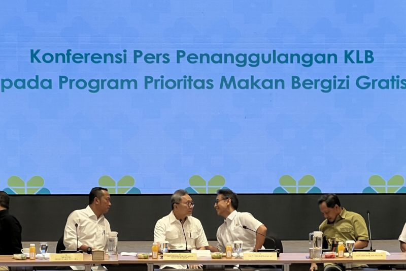 Cegah Keracunan, Zulhas Minta Semua Dapur MBG Miliki SLHS