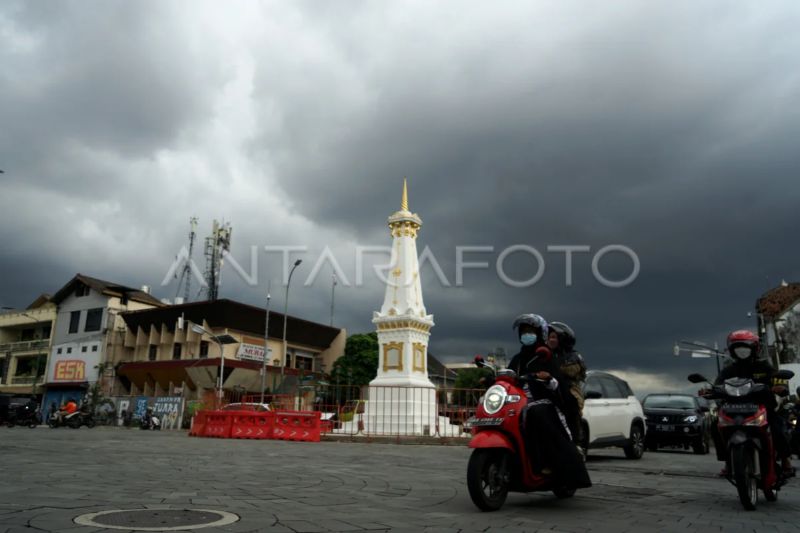 BMKG Imbau Waspadai Cuaca Ekstrem di DIY, Wilayah Jateng Selatan Rawan Bencana hidrometeorologi