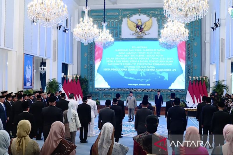 Resmi Dilantik Prabowo! Dony Oskaria Nahkodai Lembaga Baru Pengganti Kementerian BUMN