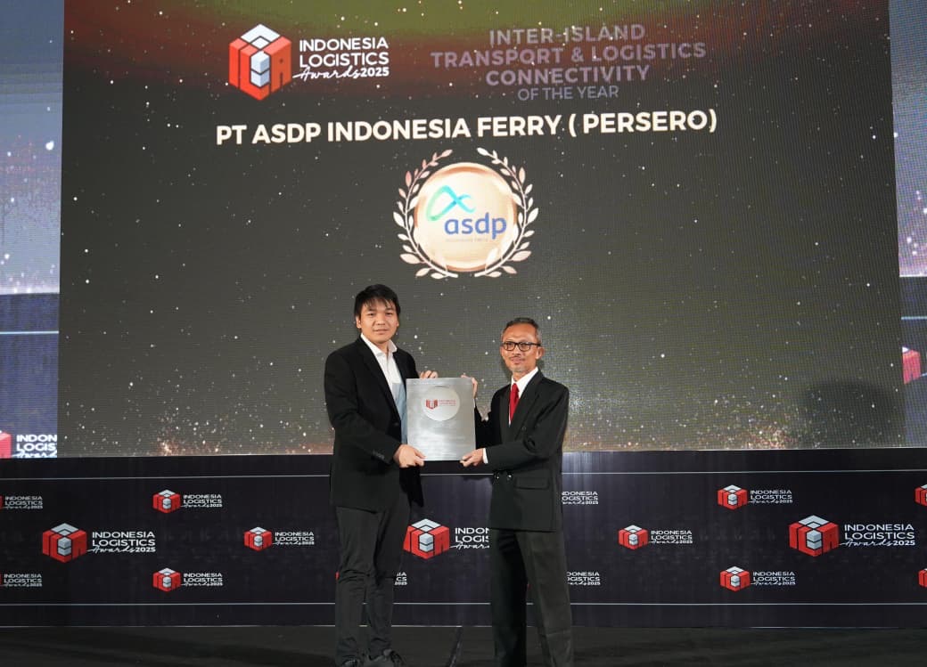 ASDP Raih Penghargaan Inter–Island Transport & Logistic Connectivity of the Year di ILA 2025