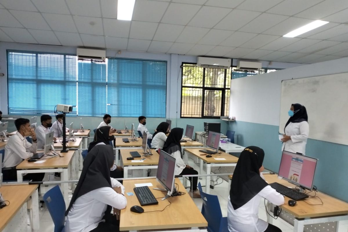 APINDO Ingatkan Bahaya Skill Mismatch: Tenaga Kerja Melimpah, Skill Minim! Bonus Demografi Bisa Jadi Beban