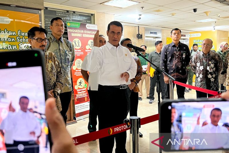 Menteri Pertanian Amran Sulaiman: Tugas dari Presiden Prabowo, Capai Swasembada dan Tingkatkan Kesejahteraan Petani.