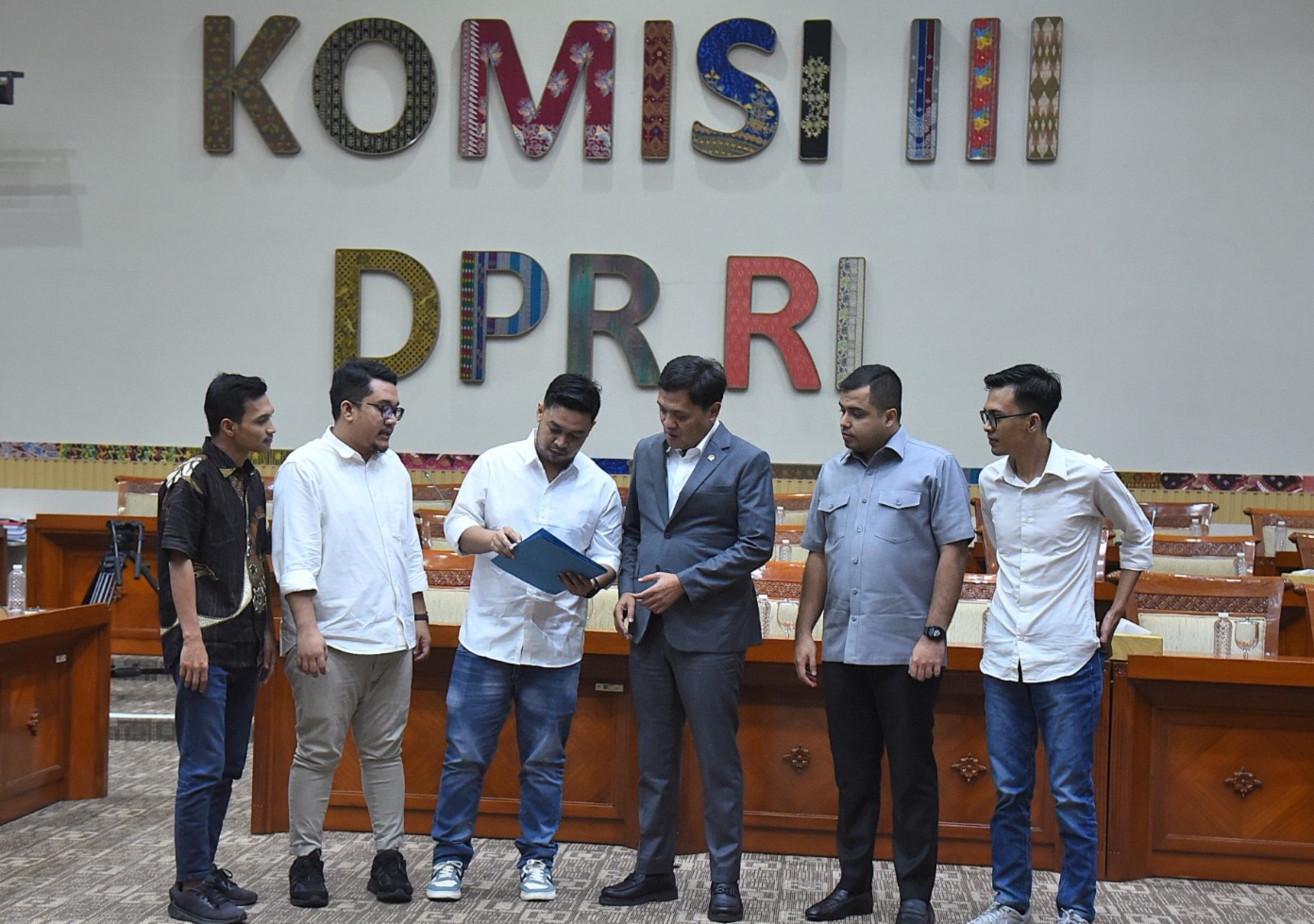 Dengar Suara Mahasiswa, DPR Tegaskan Generasi Muda Harus Terlibat dalam Penyusunan Undang-Undang