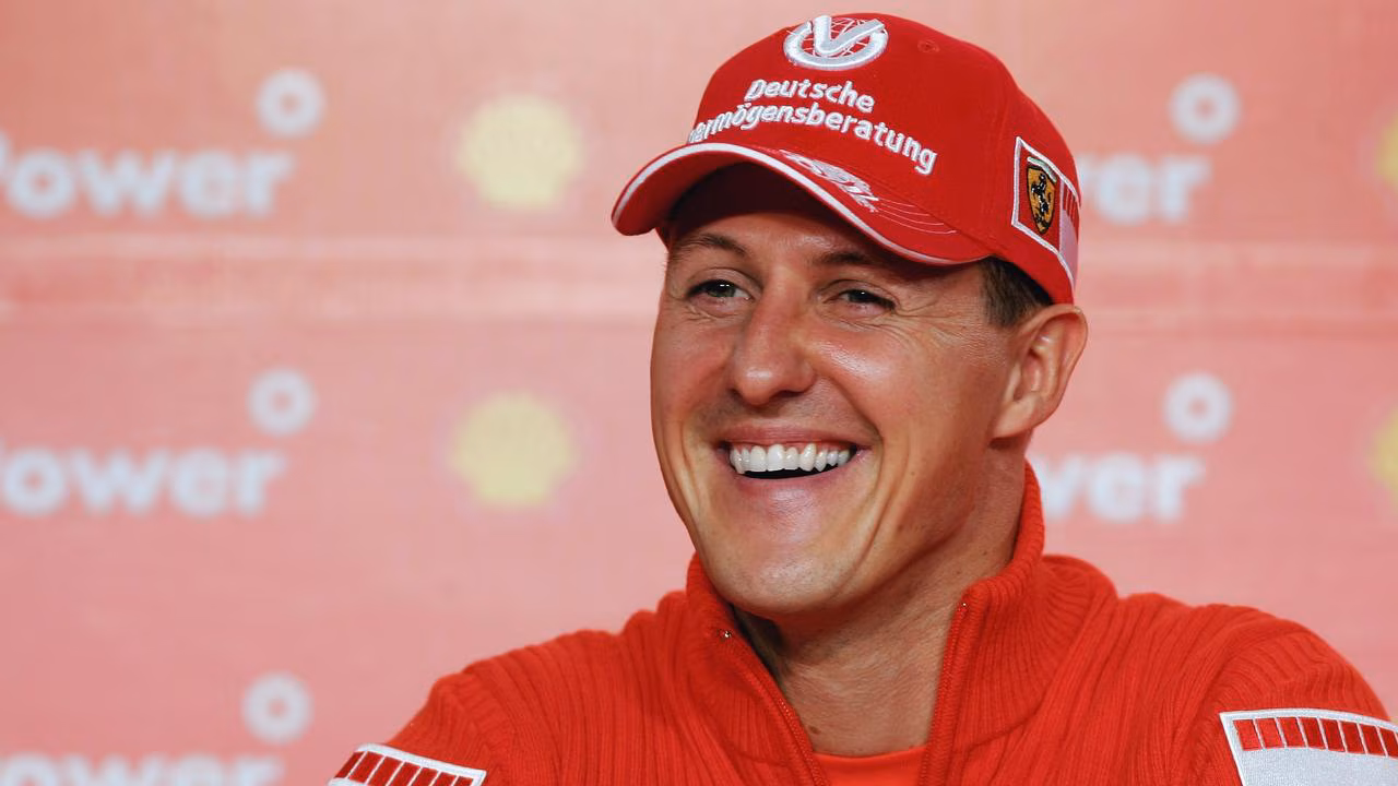 Kabar Menggembirakan Soal Kondisi Schumacher, Verstappen Beri Tribut untuk Sang Legenda