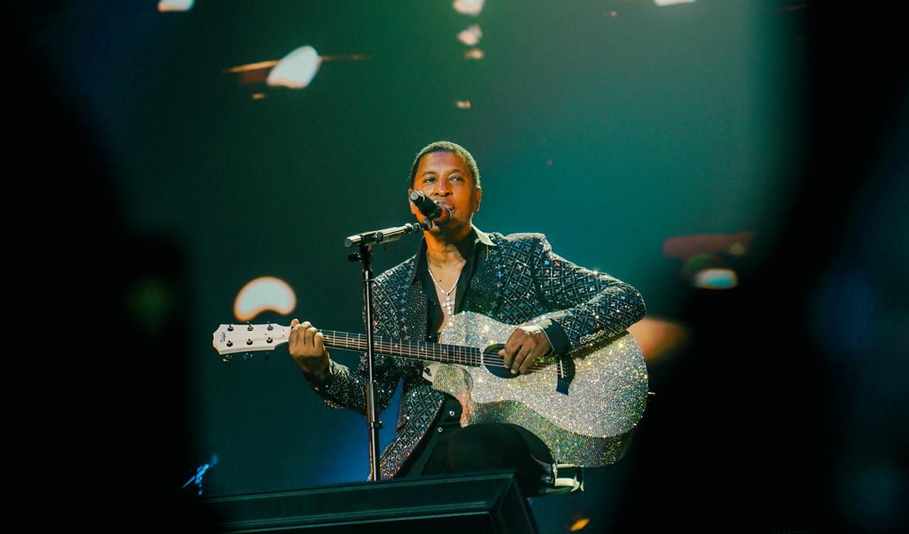 Malam Penuh Cinta dan Nostalgia, Konser Babyface Guncang Jakarta Lewat Lagu-Lagu Legendaris