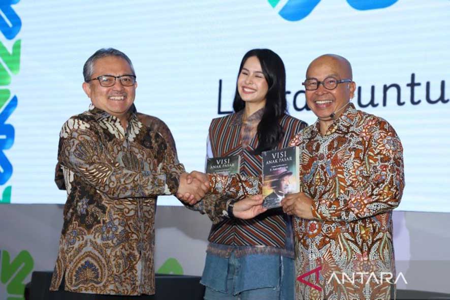 Anak Muda Sebagai Inspirator Gerakan Literasi di Medsos