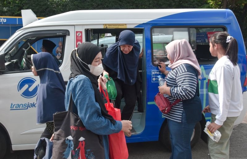 Gubernur Mengeluhkan Sopir Jaklingko Ugal-ugalan, Hari Ini Menabrak Motor hingga Tewas