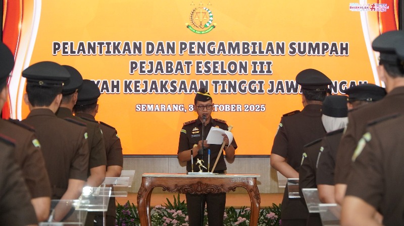 Kajati Siswanto Lantik Pejabat Baru di Kejati Jateng, Wujudkan Penegakan Hukum yang Profesional dan Berkeadilan
