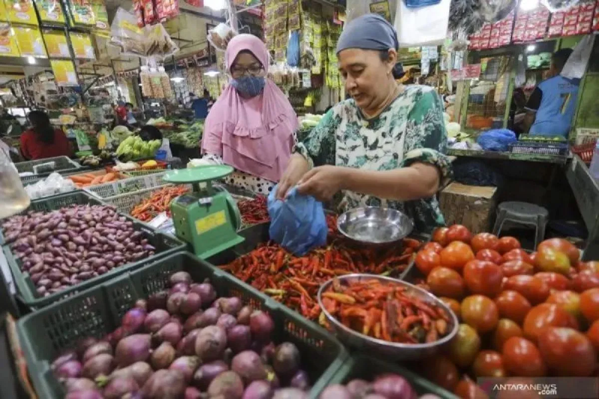 PIHPS: Harga Cabai Rawit Rp40.600/Kg, Telur Ayam Rp31.500/Kg