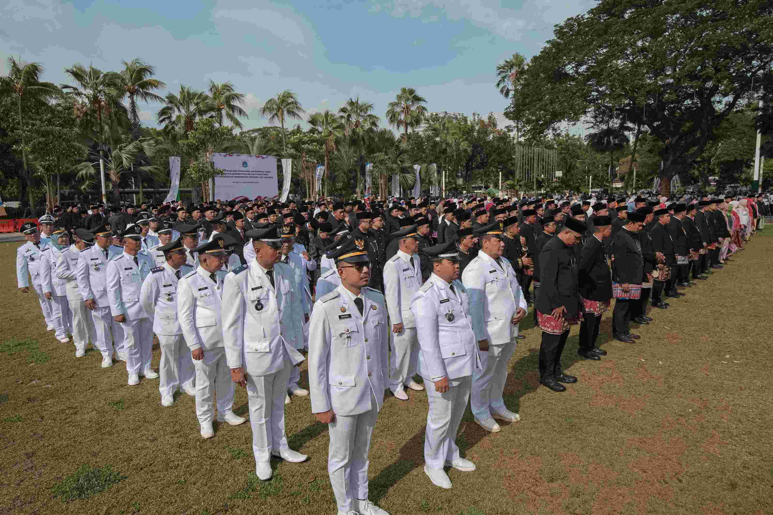Ribuan ASN Baru Dilantik Gubernur Pramono: Reformasi Birokrasi Jakarta Digeber