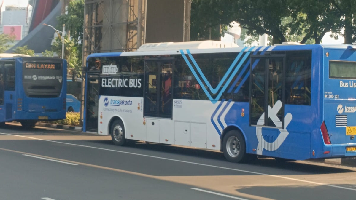 Dua Dekade Tanpa Kenaikan, Dirut Transjakarta Angkat Suara Soal Tarif