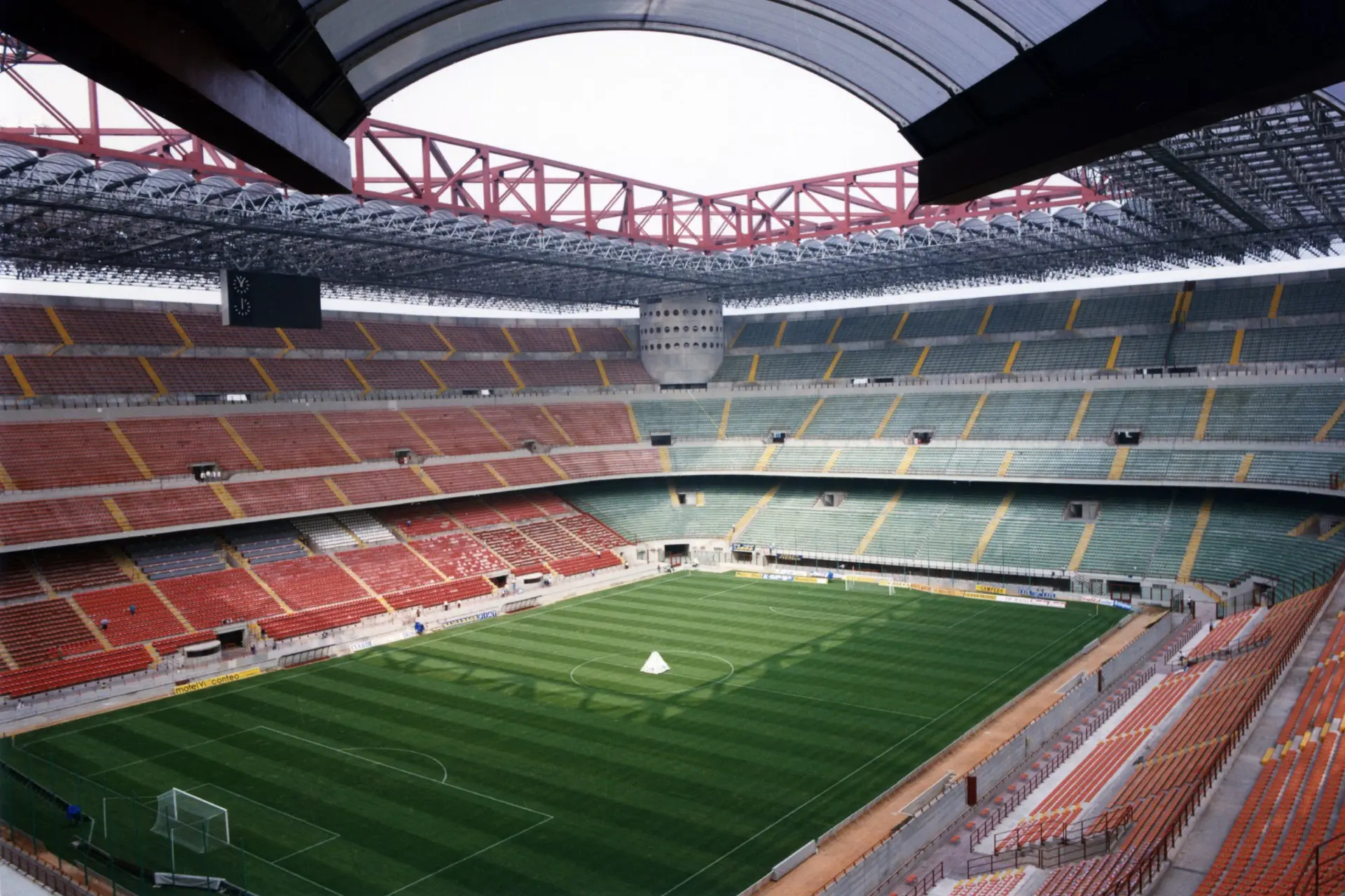 Inter dan AC Milan Resmi Rampungkan Pembelian San Siro, Stadion Legendaris Menuju Penghancuran