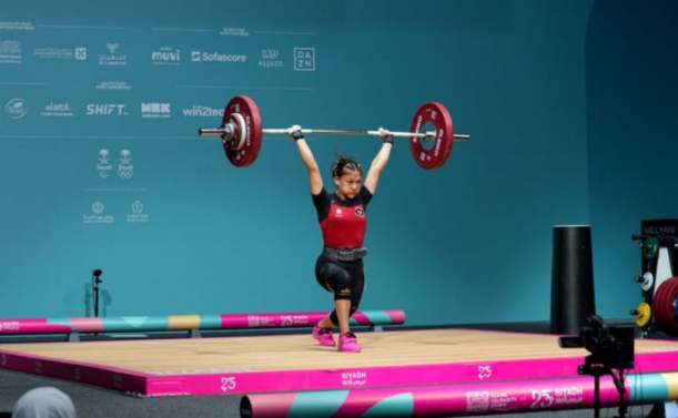 Melyani Meraih Tiga Perak Angkat Besi Dan Menjai Medali Pertama Indonesia di ISG