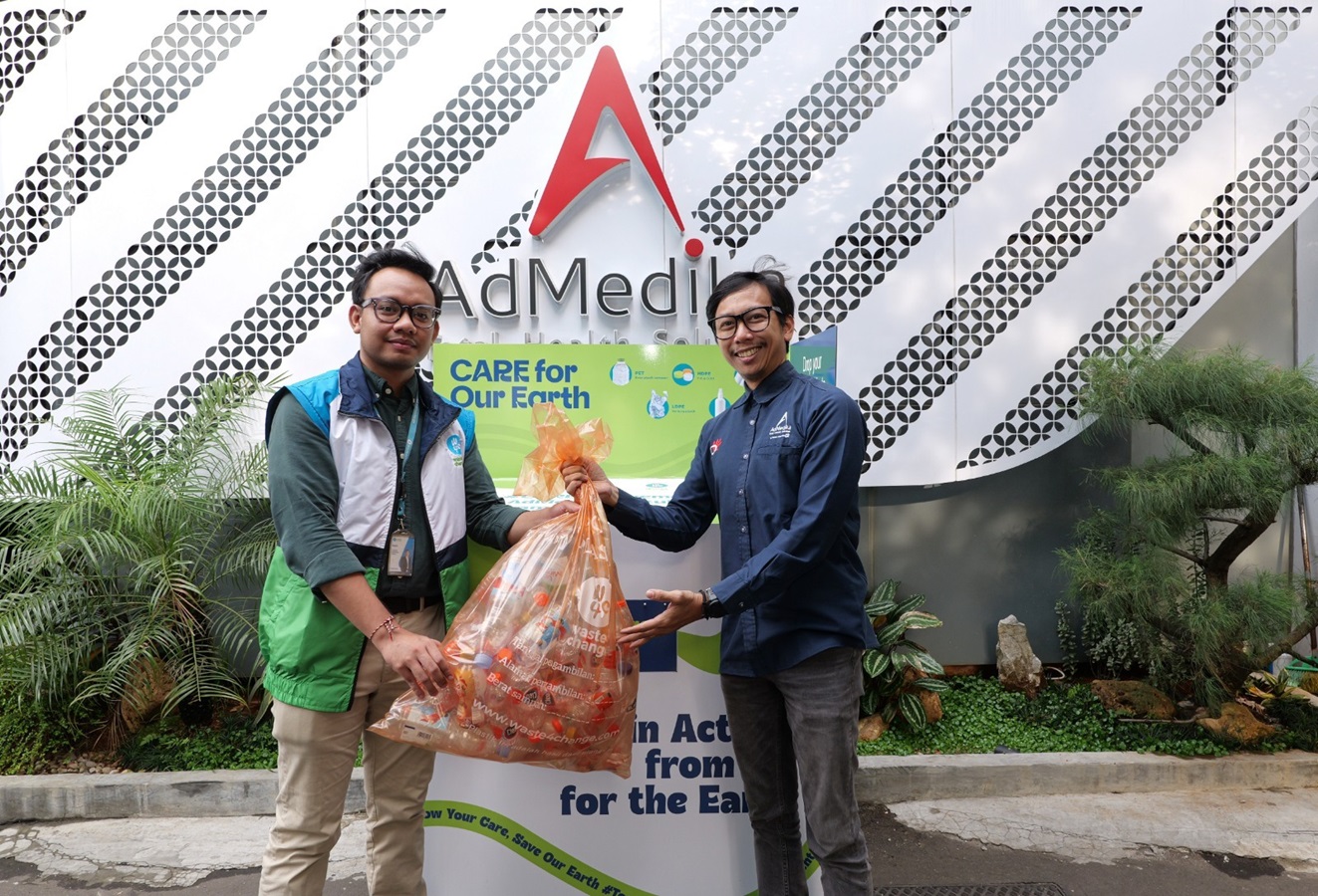 AdMedika Gandeng Waste4Change Kelola Sampah Kantor secara Berkelanjutan