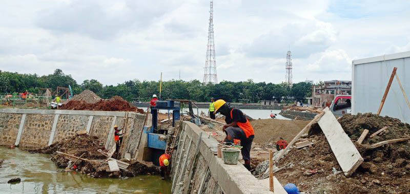 Perkuat Infrastruktur Pengendalian Banjir, Pemkot Jaktim Bangun 2 Waduk di Cakung