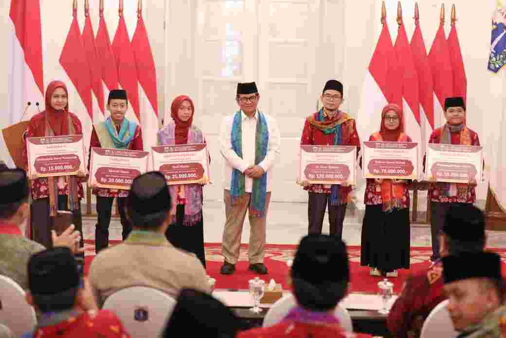 Prestasi Menggema! Gubernur Pramono Sambut Hangat Kafilah DKI di Balai Kota Jakarta