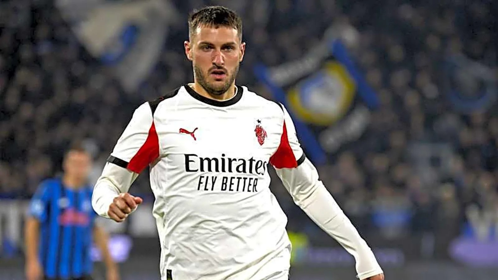 2 Klub Inggris Siap Bajak Santiago Gimenez, Akankah AC Milan Lepas Sang Striker?
