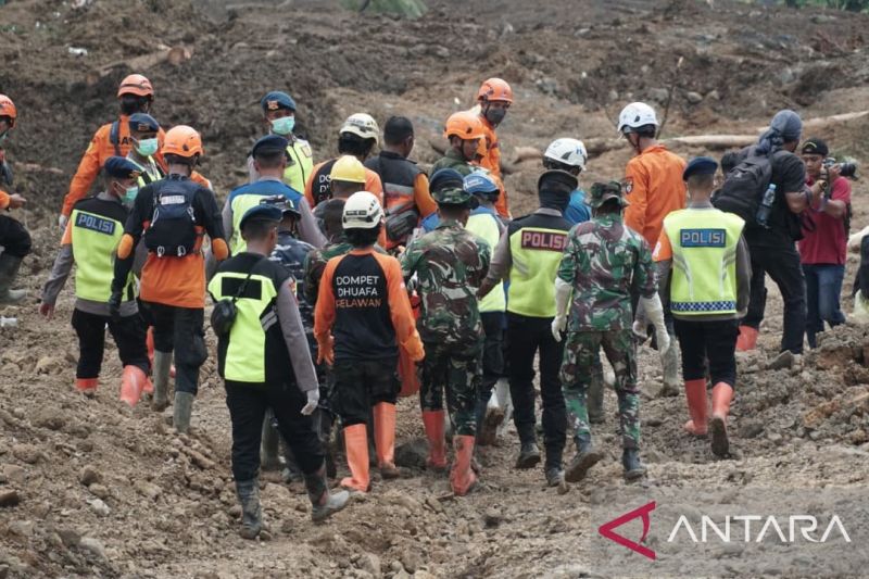Dompet Dhuafa Terjunkan Tim untuk Bantu Cari Korban Longsor Banjarnegara