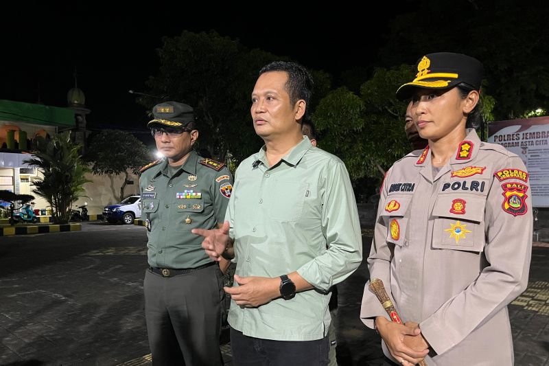 Bendera Merah Putih Dilecehkan dan Dicoret-coret, Bupati Jembrana Dorong Proses Hukum