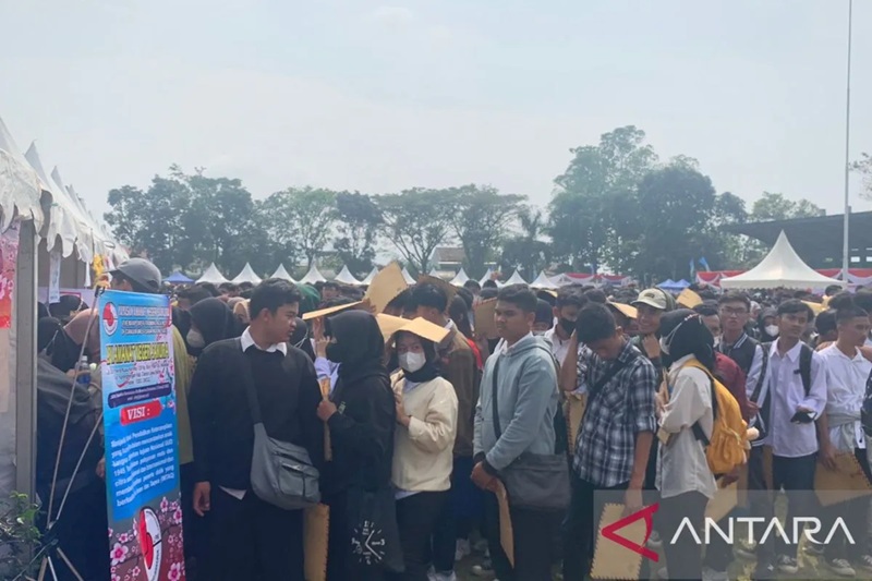 Cari Kerja Tanpa Drama, Disnaker Cianjur Catat 3.000 Orang Daftar ke Bursa Kerja Online 