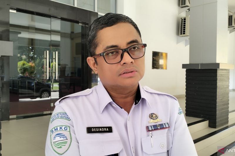 BMKG: Penguatan Monsun Asia Picu Dominasi Angin Baratan di Sumatera Barat