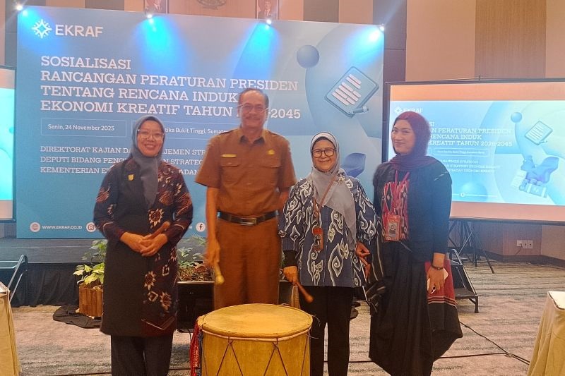 Dorong Tata Kelola Ekraf Nasional, Kemenekraf Sosialisasikan Rencana Induk di Bukittinggi