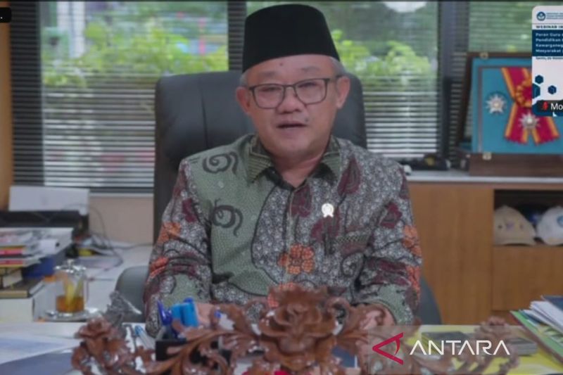 Mendikdasmen Abdul Mu'ti Paparkan Peningkatan Kesejahteraan Guru pada HGN 2025