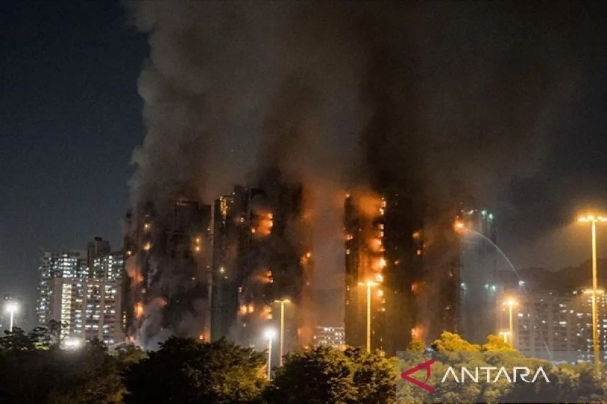 Jumlah Korban Tewas Kebakaran Apartemen di Hong Kong Jadi 83 Orang