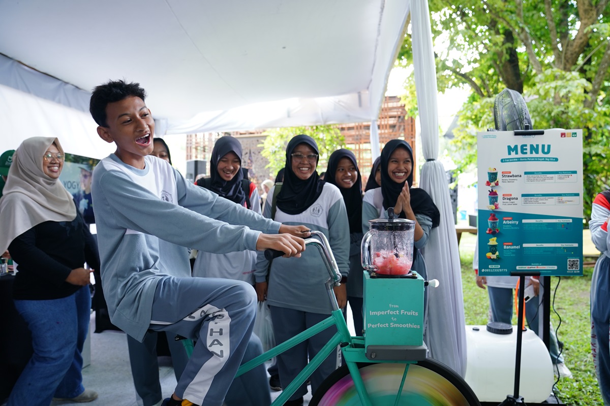 Maybank Indonesia Adakan Kegiatan Keberlanjutan Jelang Maybank Cycling Series Il Festino 2025