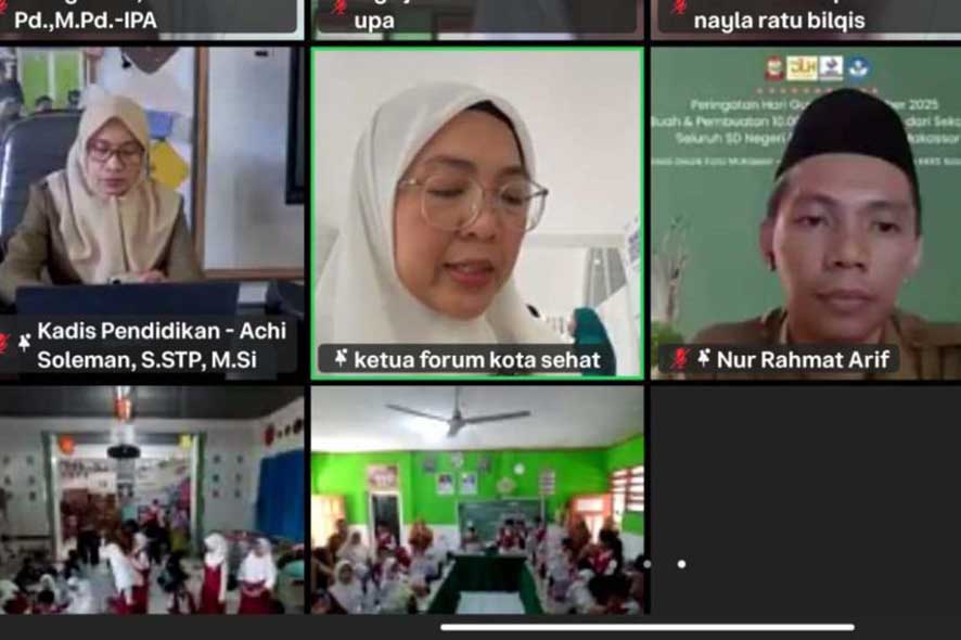 Mengolah Sampah Buah Menjadi Eco Enzym di Kota Makassar