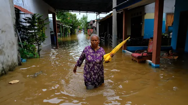 Daftar Wilayah yang Diprediksi Terdampak Banjir Rob saat Natal-Tahun Baru