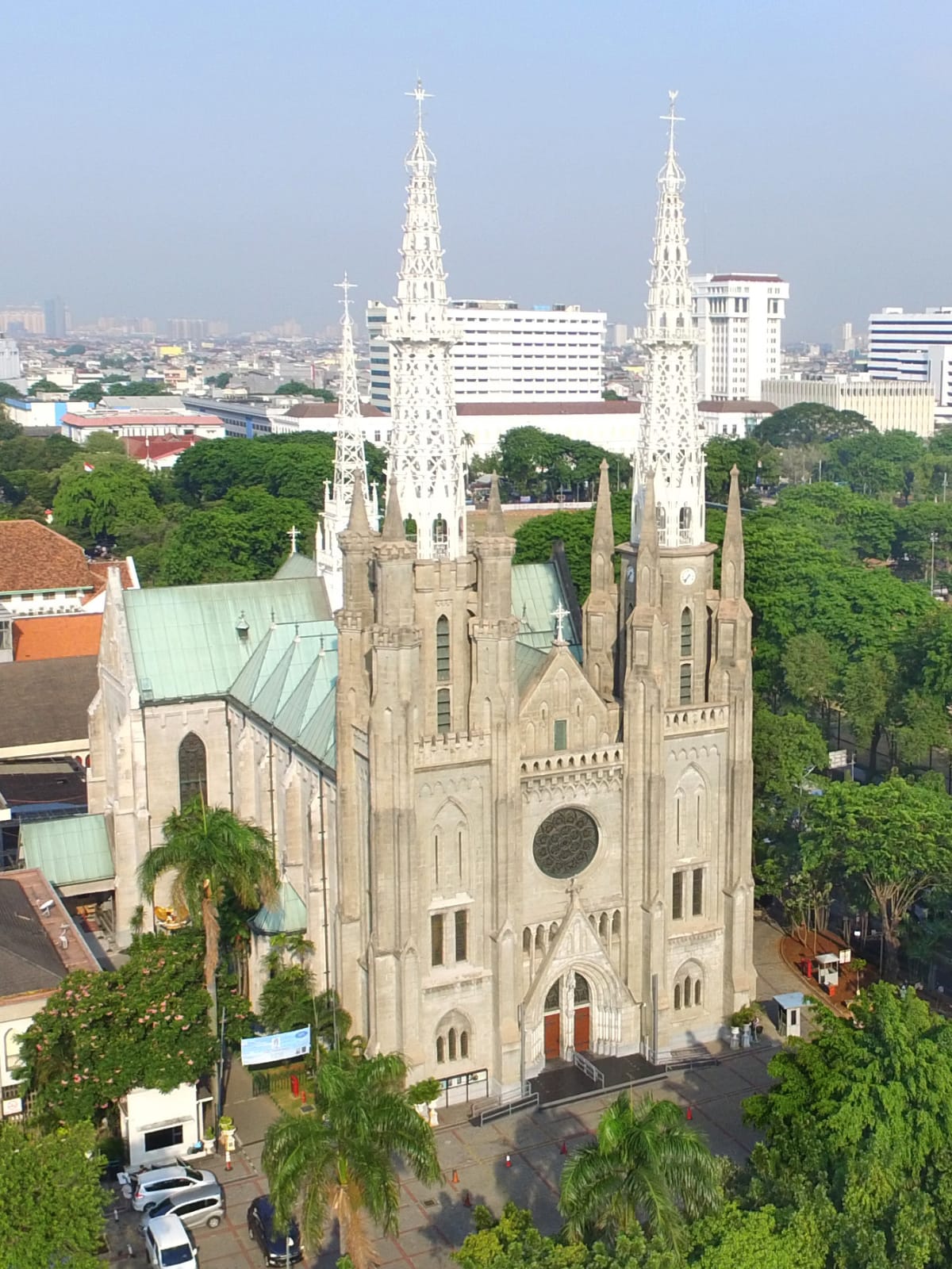 Jadwal Misa Natal 2025 di Gereja Katedral Jakarta: Ada Slot Khusus Lansia dan Layanan Hybrid