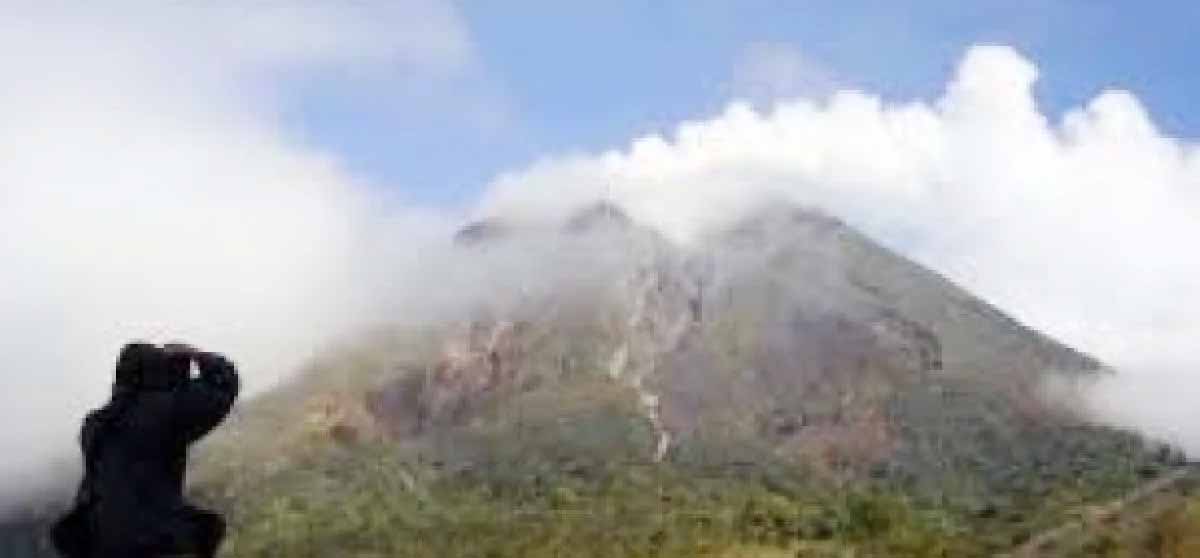 Status Gunung Talang Naik Jadi Waspada, Badan Geologi Keluarkan Dua Rekomendasi