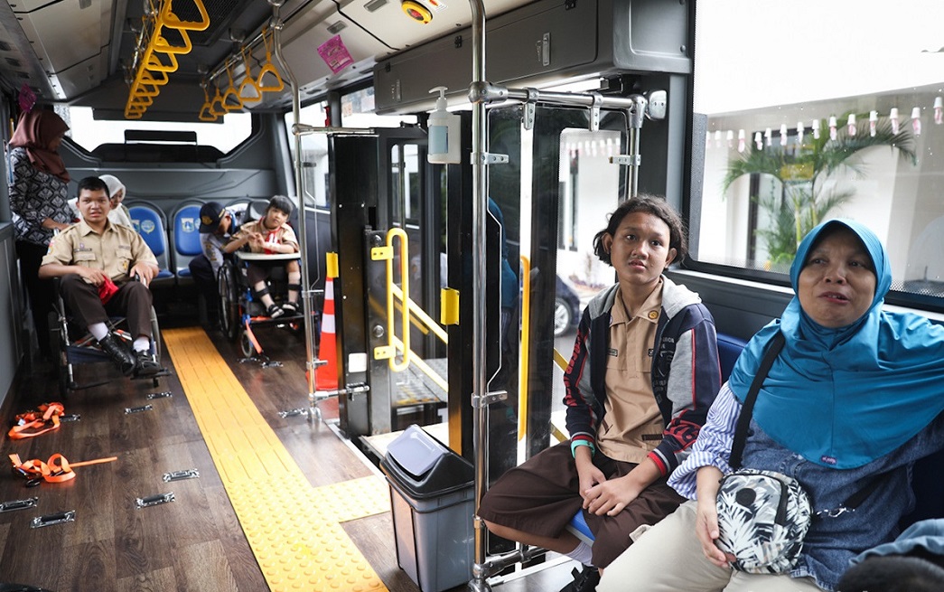Dishub DKI Tambah 13 Bus Sekolah Khusus untuk Siswa Disabilitas 