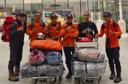 Pengiriman Tim Relawan untuk Membantu Korban Banjir di Aceh, Sumut, Sumbar