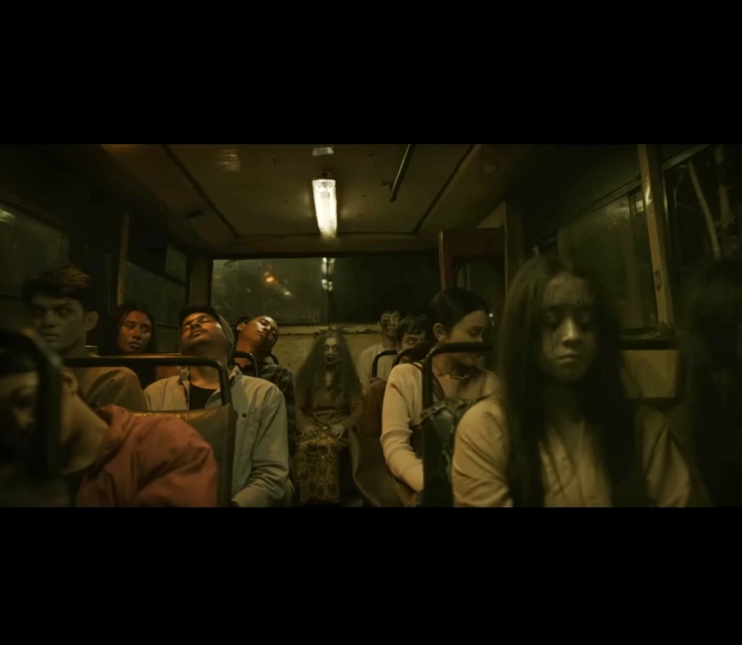 Hadrah Daeng Ratu Rilis Fantasi Mengerikan dalam Trailer 'Alas Roban'