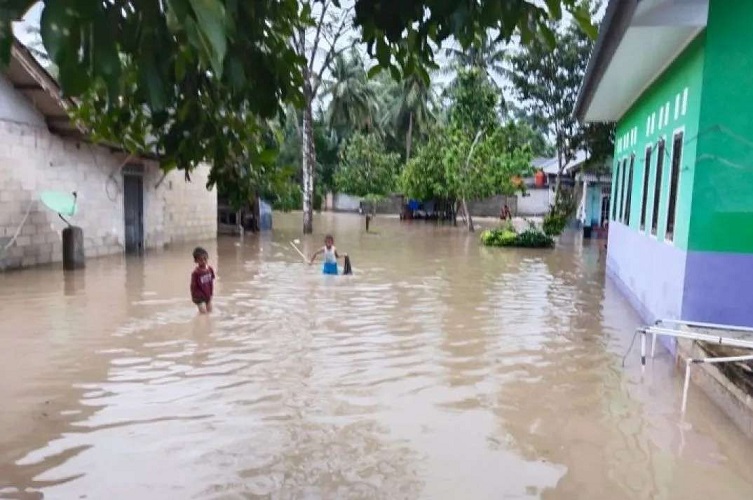 Tiga Kecamatan di Serang Berjuang Mengatasi Banjir