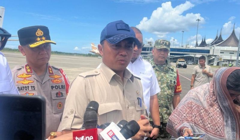 Pemerintah Fokuskan Penanganan Bencana di Sumbar dengan Pembangunan Hunian Sementara