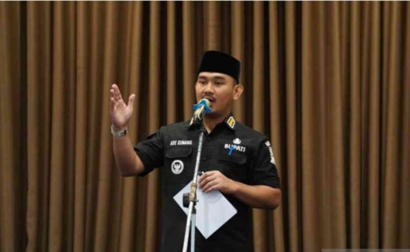 KPK OTT Bupati Bekasi Ade Kuswara Kunang 