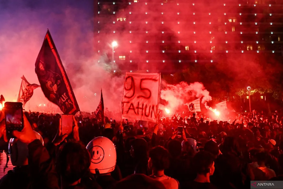 Milad The Jakmania ke-28 di Monas Malam Ini, Dishub DKI Siapkan Rekayasa Lalin dan Ribuan Parkir