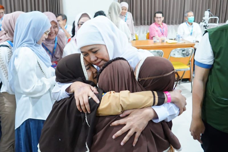 Peringati Hari Ibu, Khofifah Ajak Masyarakat Lindungi Perempuan dan Perkuat Peran Pembangunan