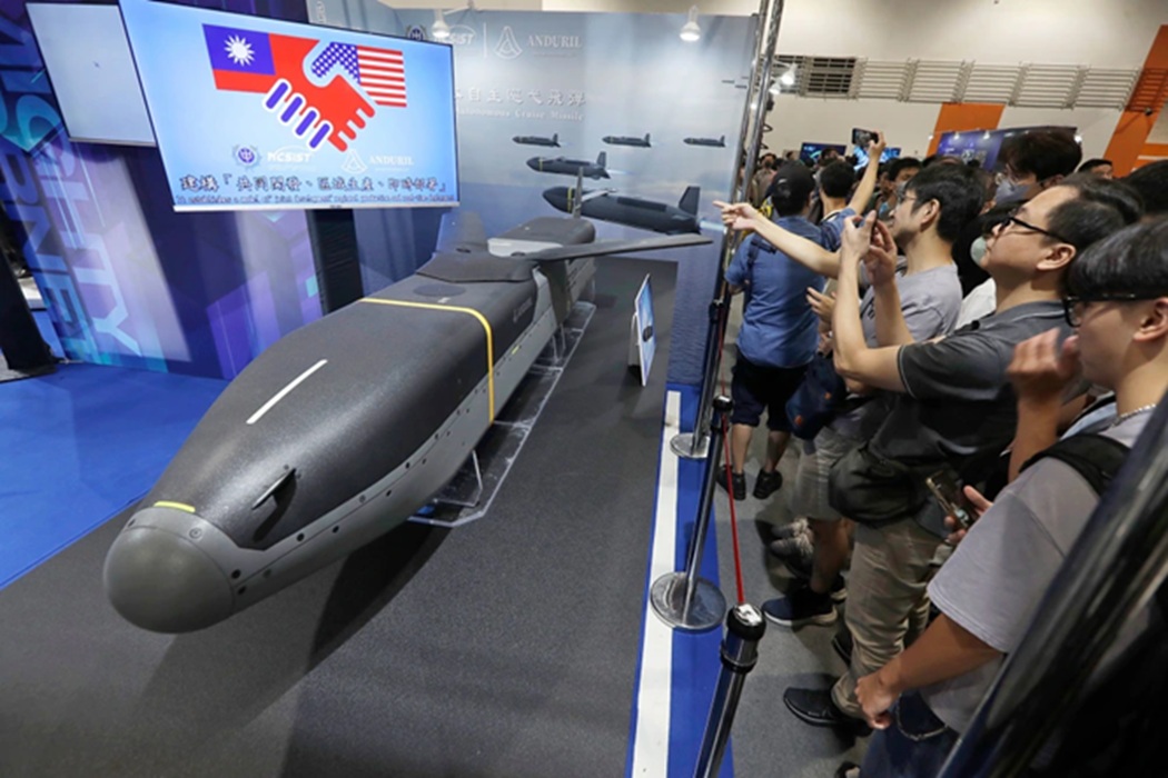 Tiongkok Jatuhkan Sanksi ke 20 Perusahaan AS terkait Penjualan Senjata ke Taiwan, termasuk Boeing dan Northrop Grumman