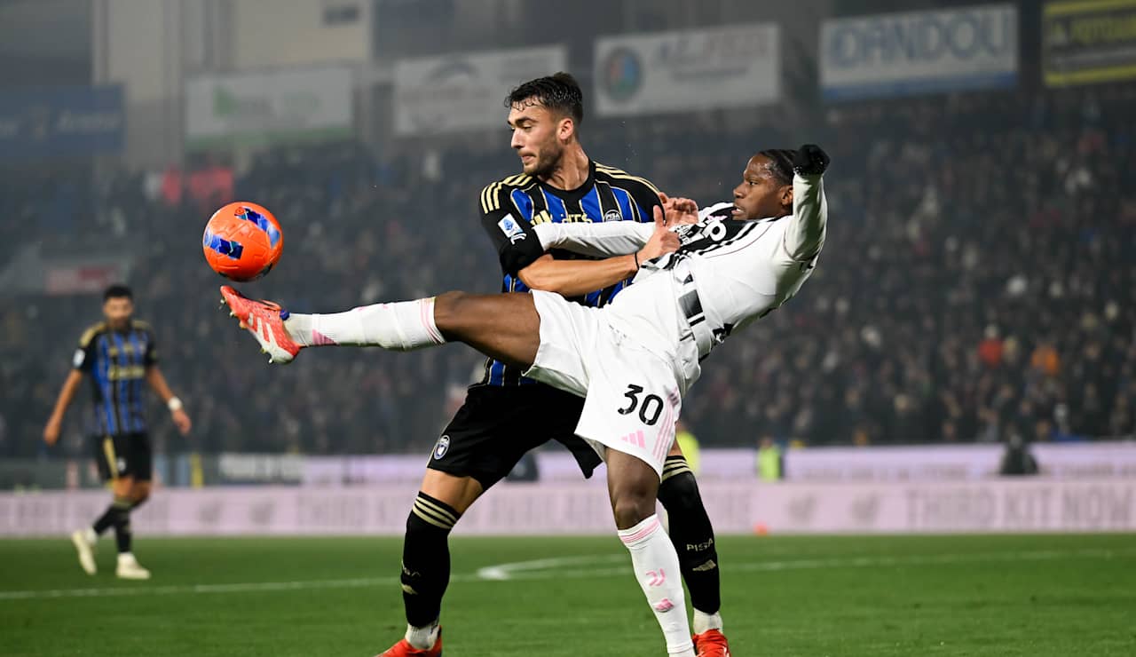 Serie A Italia: Juventus Terus Membayangi Inter di Puncak Klasemen Usai Kalahkan Pisa