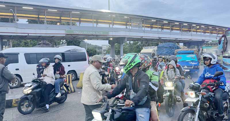 Jelang Tahun Baru 2026, Pemudik Sepeda Motor Mendominasi Pelabuhan Bakauheni 