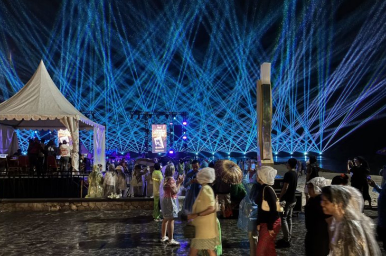 Jelang Pergantian Tahun Ancol Dipadati Pengunjung