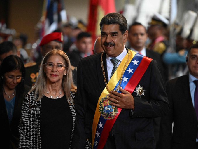 Apa yang Mungkin Dilakukan Maduro  Setelah Tiba di AS?