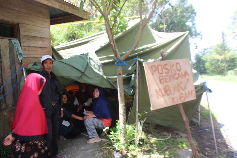 Longsor Parah di Tanjung Raya Maninjau, Puluhan Warga Agam Mengungsi ke Kelok 42