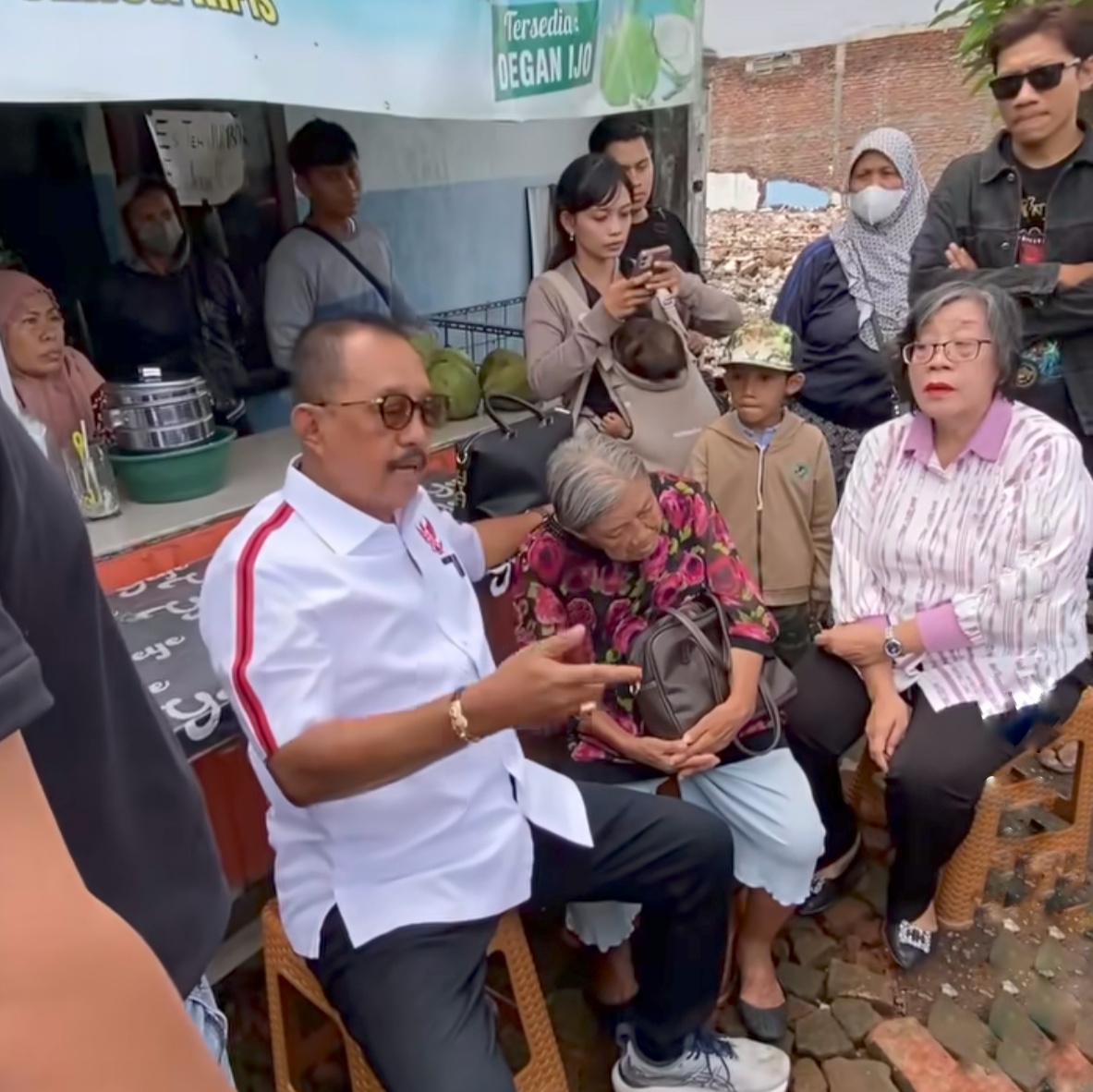 Wakil Wali Kota Surabaya Dilaporkan Ormas Madas ke Polda Jatim