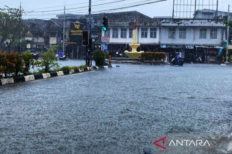 BMKG: Hujan Lebat-Sangat Lebat Berpotensi Terjadi di Sejumlah Wilayah Indonesia pada Minggu